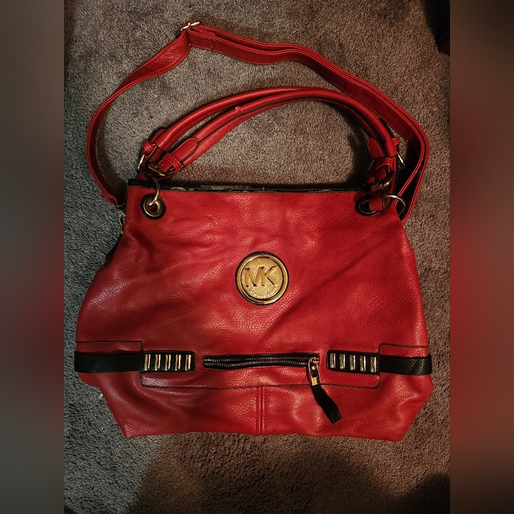 Mk large purse